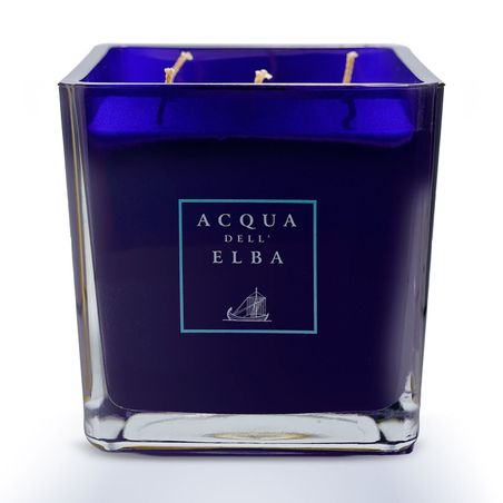 https://mom.maison-objet.com/en/product/1681022/scented-candle-425-grams-notte-d-estate-art-paa0026j