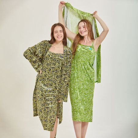 https://mom.maison-objet.com/fr/produit/1683200/matelasse-robe-dress