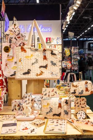https://mom.maison-objet.com/fr/produit/16675/plein-de-nouveaux-themes-3