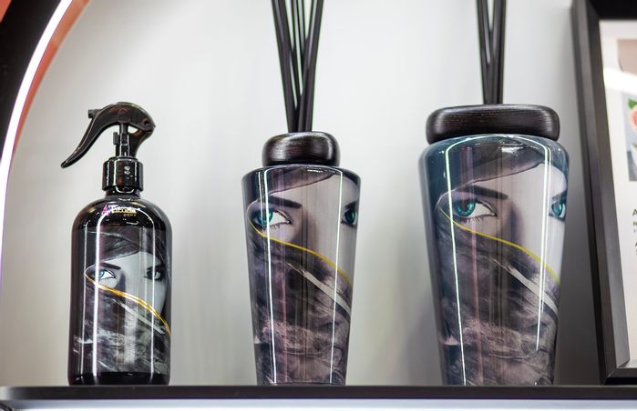 https://mom.maison-objet.com/en/product/1583954/arabian-eyes-fragrance-diffuser-artitude-home
