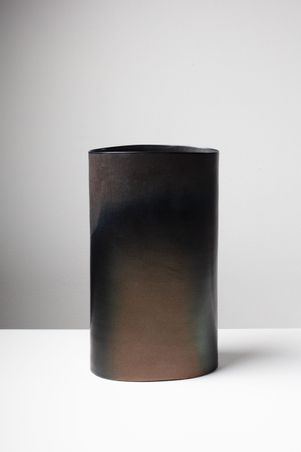 https://mom.maison-objet.com/fr/produit/1683912/vase-titre-passage