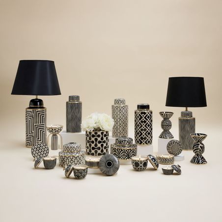https://mom.maison-objet.com/fr/produit/1698788/set-en-ceramique