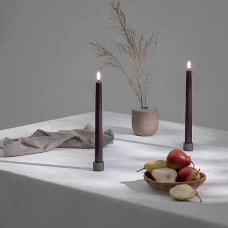 https://mom.maison-objet.com/en/product/1701742/uyuni-lighting-classic-led-taper-candle
