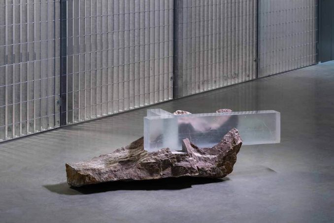 https://mom.maison-objet.com/en/product/1744816/monumentaliy-coffee-table