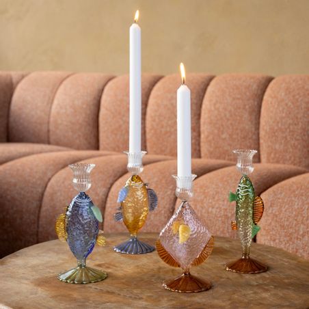 https://mom.maison-objet.com/fr/produit/1759654/bougeoir-poisson-rose