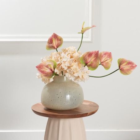 https://mom.maison-objet.com/en/product/1759966/nikko-vase