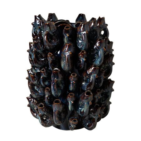 https://mom.maison-objet.com/en/product/1764348/vase-abyss
