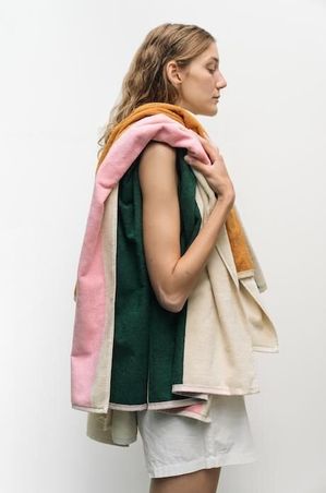 https://mom.maison-objet.com/fr/produit/73688/martens-martens-towel-collection